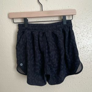 Lululemon 4” Shorts Size 4